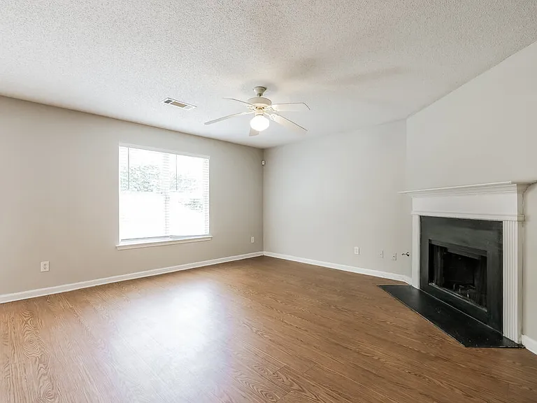 3038 Summer Breeze Dr — Photo 7