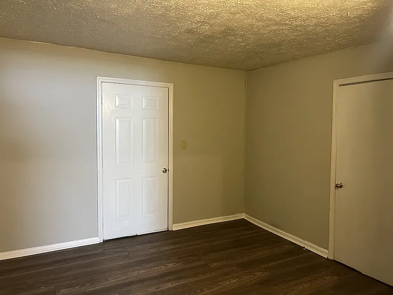 390 Cowan St #394 — Photo 12
