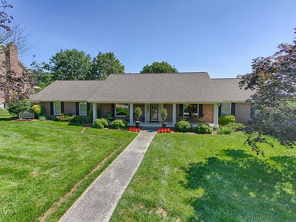 3rd image of 313 Bigtree Dr #2