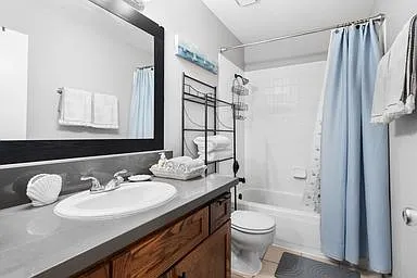 2308 Kelso Peak Ave — Photo 17