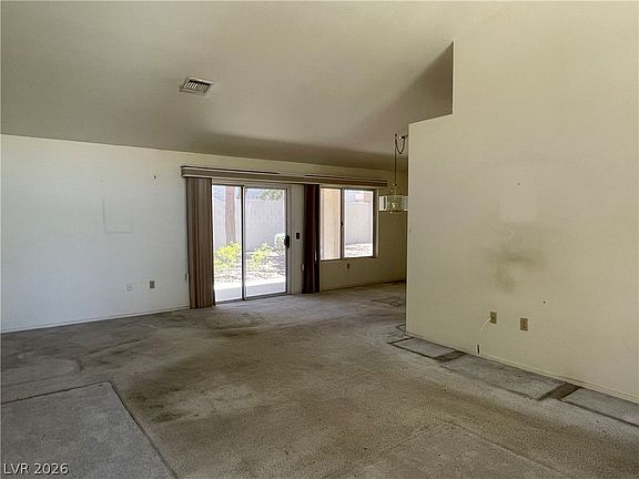 5th image of 8673 Prairie Hill Dr