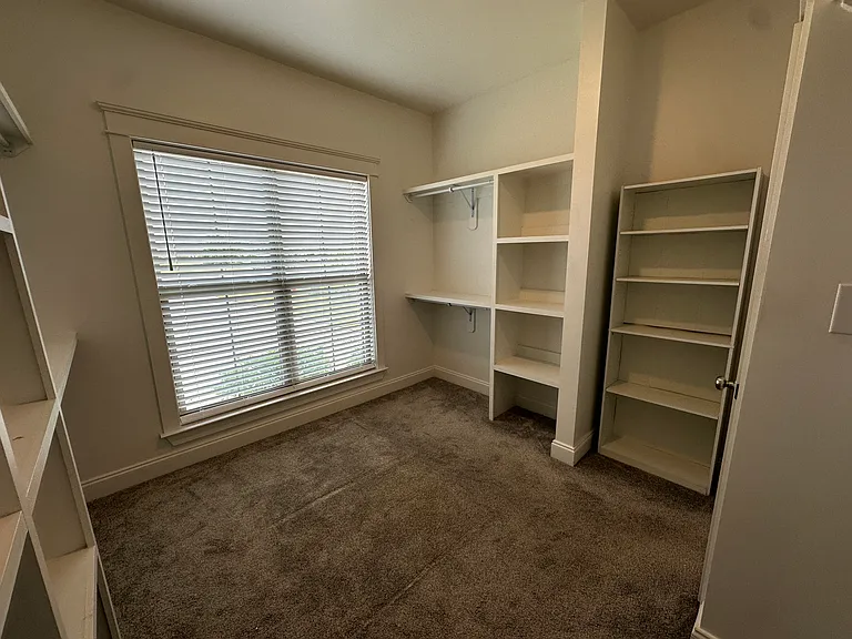 24588 Thunder Gulch Ln — Photo 18