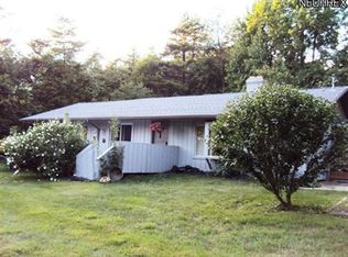 3491 Shade Rd, Akron, OH 44333