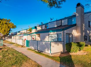 44460 15th St E APT 1, Lancaster, CA 93535