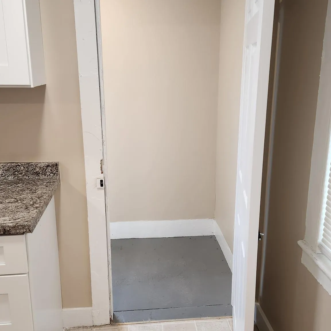 3 bed, $2,200 — Photo 4