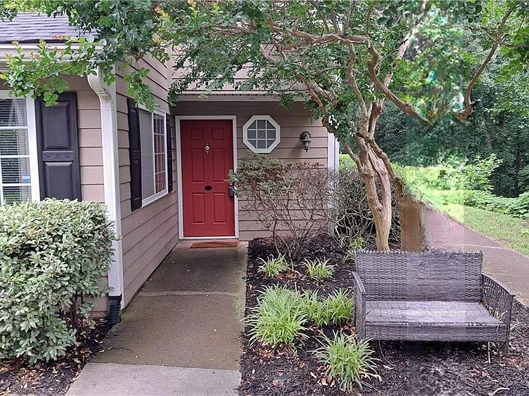 1468 Briarwood Rd #304 — Photo 3