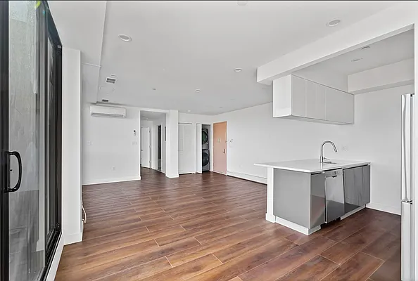 Rented by Living New York | media 25