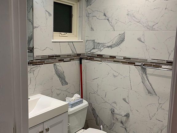4th image of 3190 Geoffrey Dr
