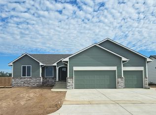 4470 N Rutgers Ct, Maize, KS 67101