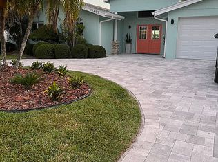 12455 4th St E, Treasure Island, FL 33706