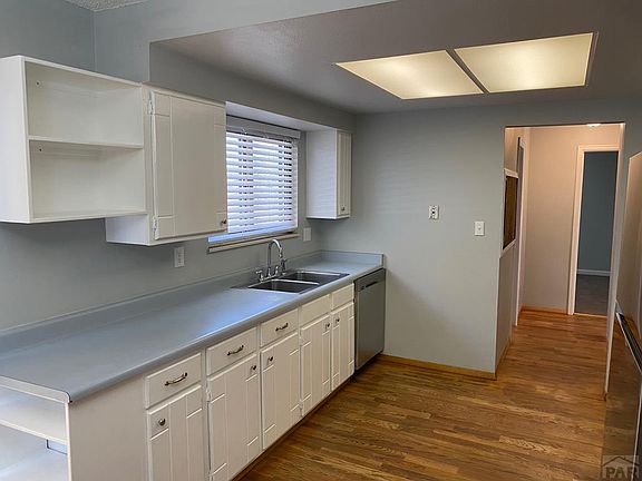 5th image of 2335 Chantala Ave