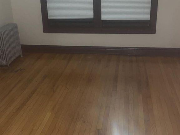 2nd image of 5702 W Race Ave #2W