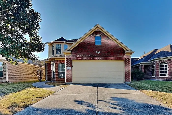 12210 Carriage Oak Cir