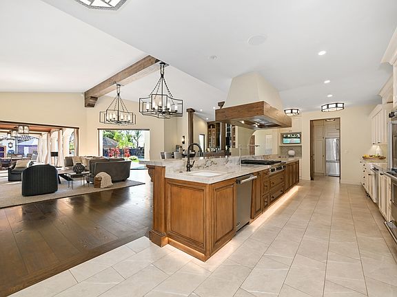 4th image of 7029 Las Colinas