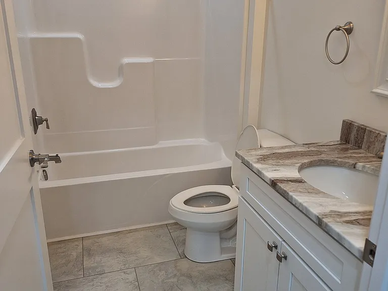 9 Jefferson St — Photo 20