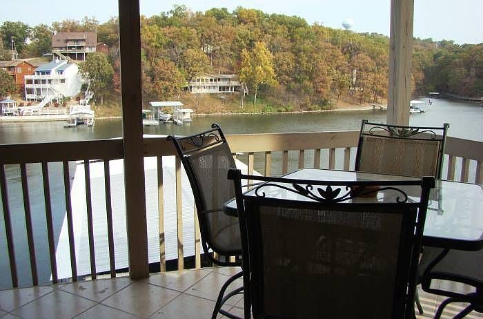 2nd image of 225 Indian Pointe #225