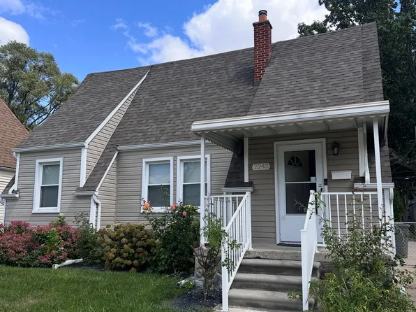 2243 Homeplace St, Dearborn, MI 48124