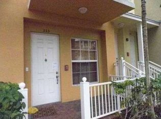 355 SW 13th Ter, Fort Lauderdale, FL 33312