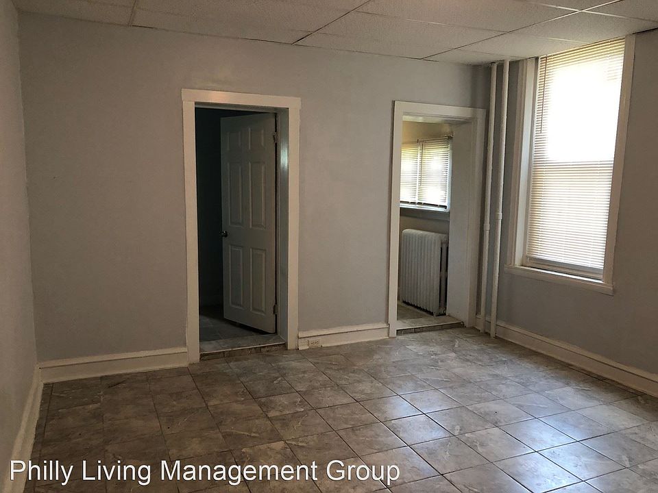 2nd image of 1234 W Allegheny Ave #2-1B