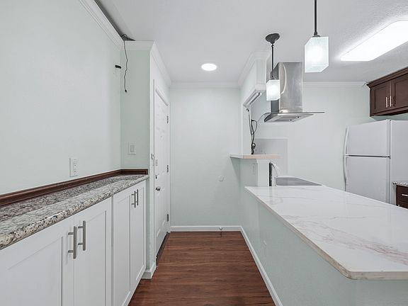 5th image of 10211 Sugar Branch Dr APT 368