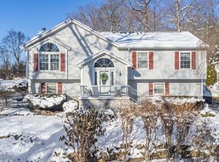 24 The Loop, Ringwood Boro, NJ 07456