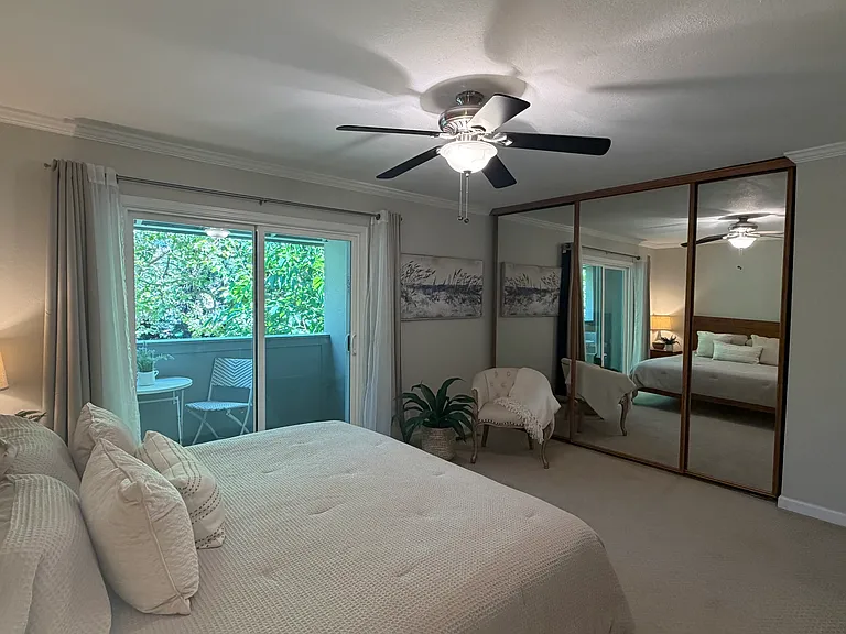 408 Old Orchard Ct — Photo 10