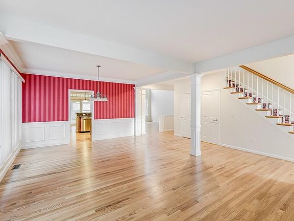 5th image of 34 Cottage Cv