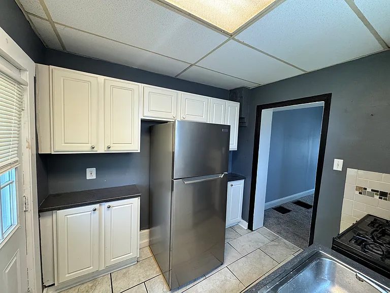 1016 Hill St — Photo 23
