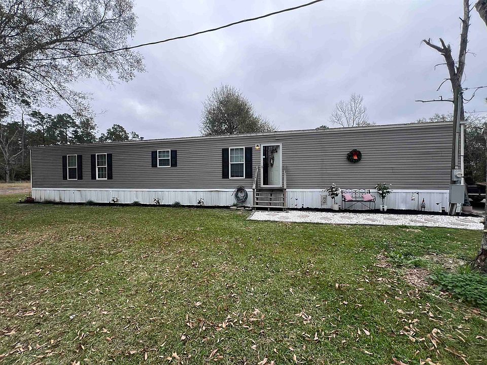 1st image of 3260 Gill Dr