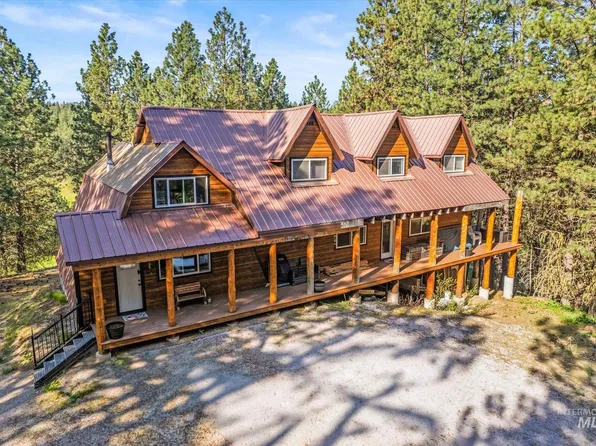1 Sunset Trl, Banks, ID 83602