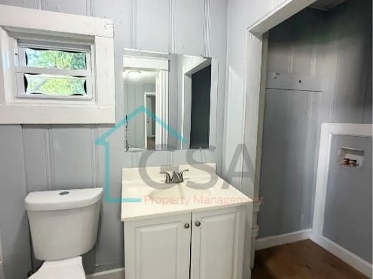 4113 E North St — Photo 16