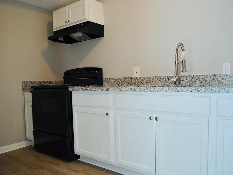 804 Pearl St #2 — Photo 5