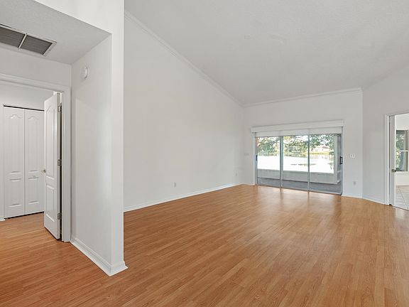 5th image of 105 Anastasia Lakes Dr
