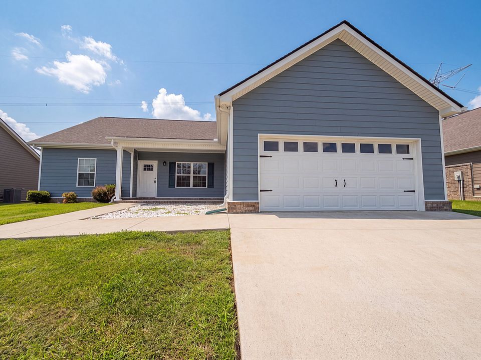 1st image of 734 Mitscher Dr