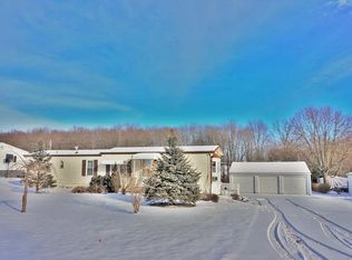 110 Crevar Dr, Butler, PA 16001