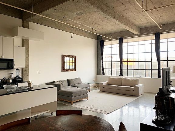 3rd image of 555 Florida St #411