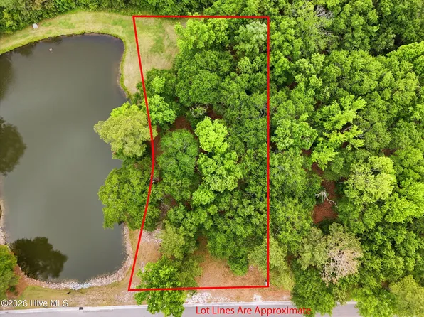 227 River Ridge Dr #14, Wallace, NC 28466
