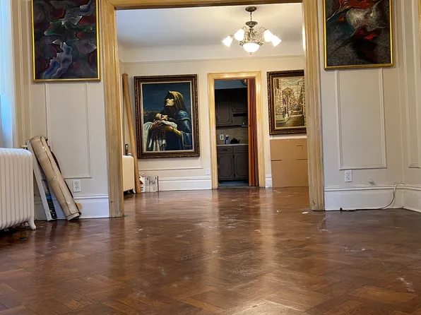 28-16 29th Street image 2 of 29