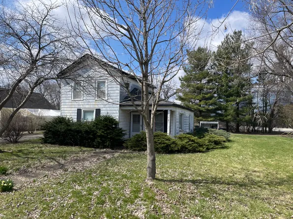 4213 West St, Crystal Lake, IL 60012