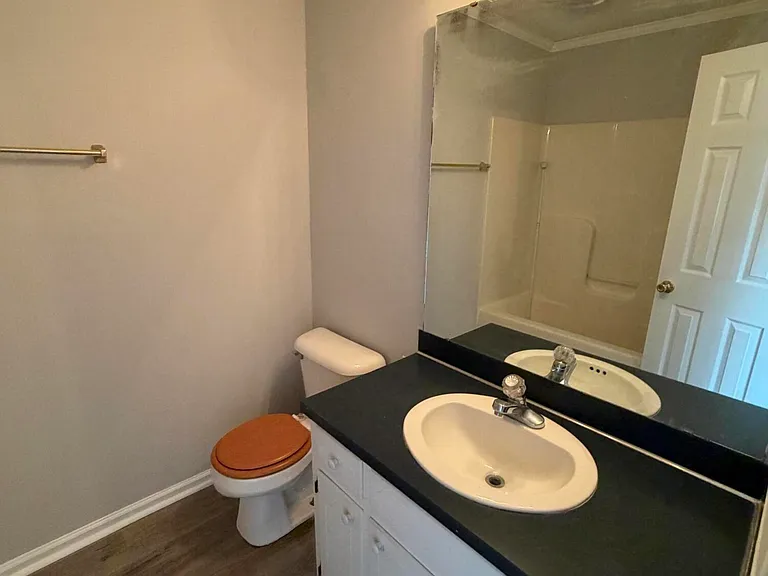 3803 Sterling Pointe Dr — Photo 11