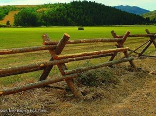 34 Chipmunk Ln, Freedom, WY 83120