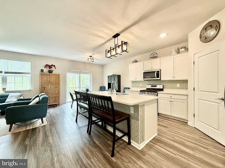 311 Rock Raymond Dr — Photo 11