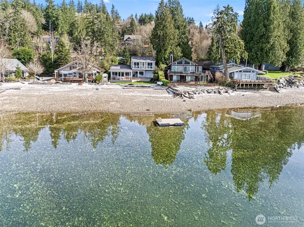 15931 E State Route 106, Belfair, WA 98528