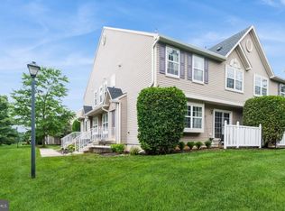 104 Coventry Way, Mount Laurel, NJ 08054
