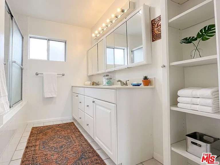 2926 Glenn Ave #GUESTHOUSE — Photo 8