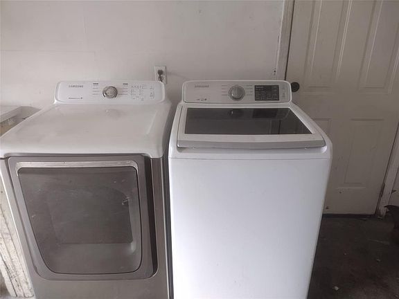 5th image of 5174 Danfield Dr