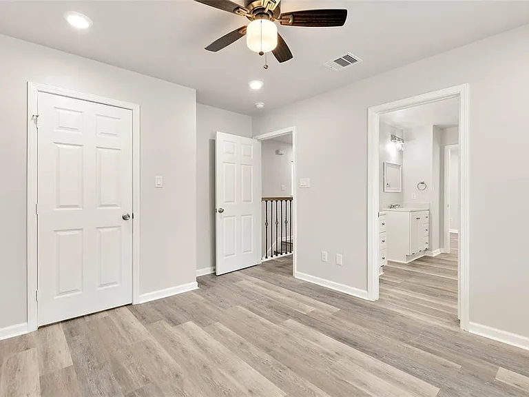 28402 Champion Oaks Dr #2 — Photo 15