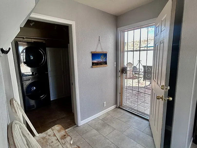 13407 E 55th St — Photo 23