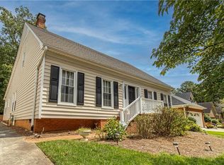 121 Wellesborough Rd, Winston Salem, NC 27104