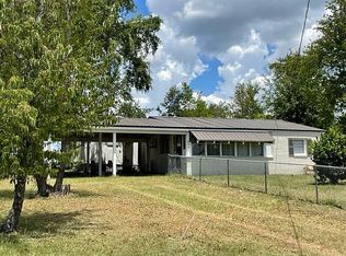 7991 Parkside Cir, Donalsonville, GA 39845